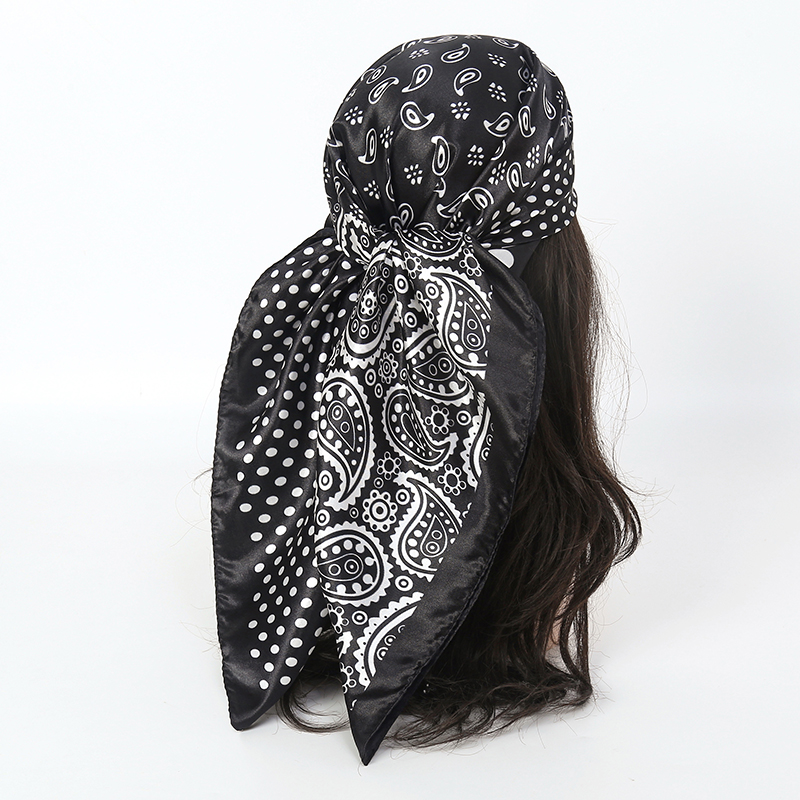 ผ้าพันคอไหมพิมพ์ลาย 90*90 ซม.  - Luxury Skincare Headband บทวิจารณ์และราคา