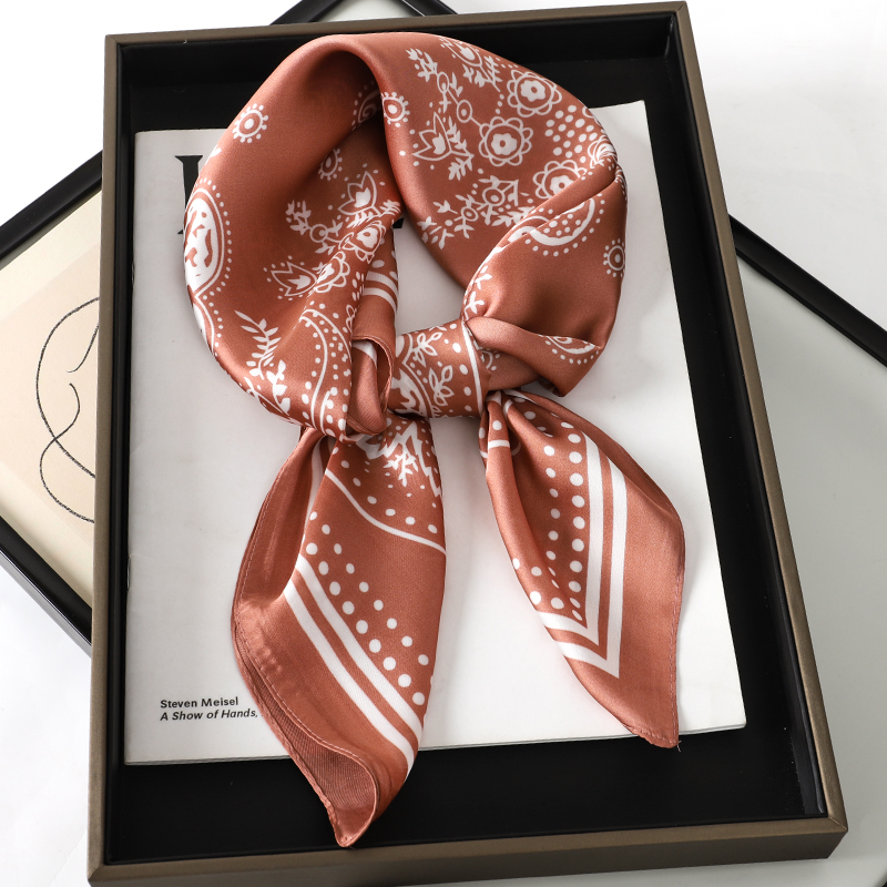 ผ้าพันคอไหมพิมพ์ลายเพสลีย์สี่เ - Luxury Skincare Headband บทวิจารณ์และราคา